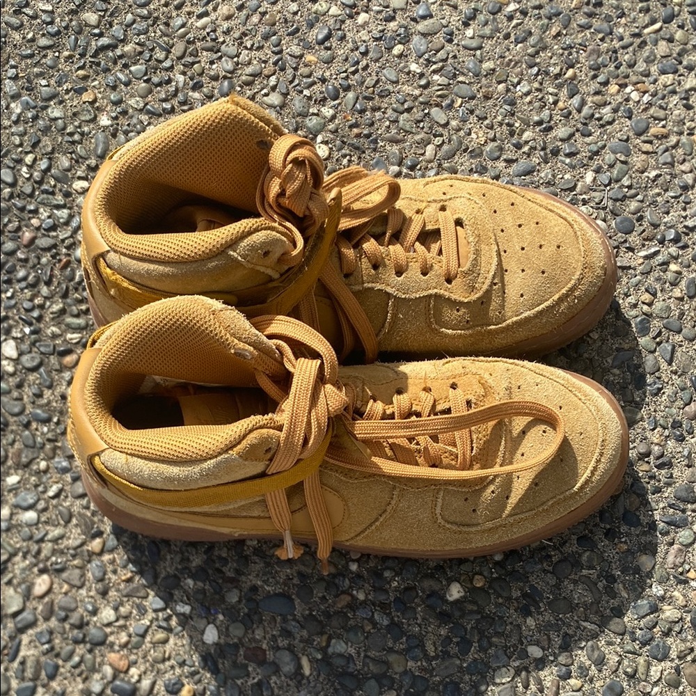 Nike Air High-Top Sneakers in Tan and Brown
